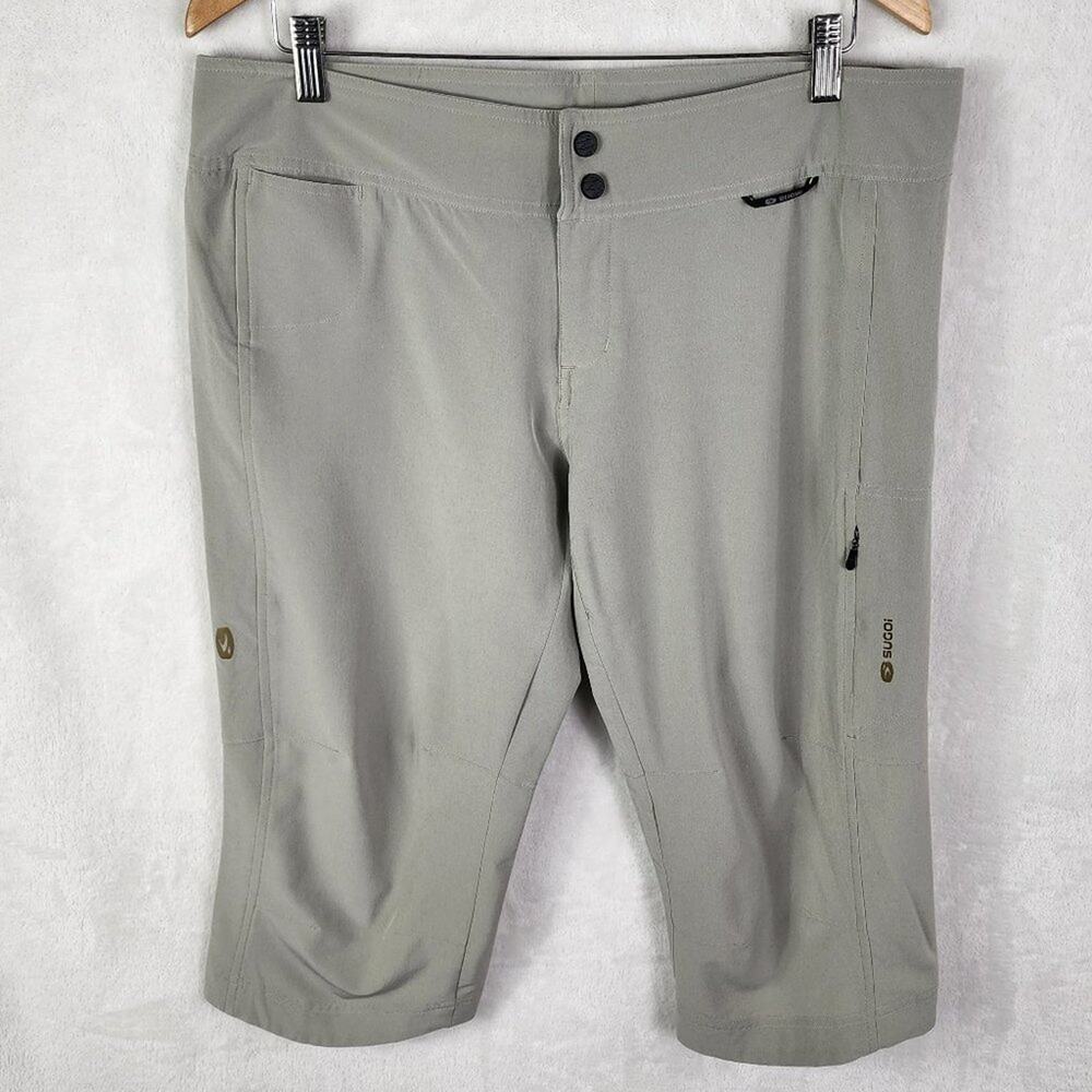 SUGOI Cycling Capri Pant Women L Taupe Performance Stretch Zip Pocket 2 Snap